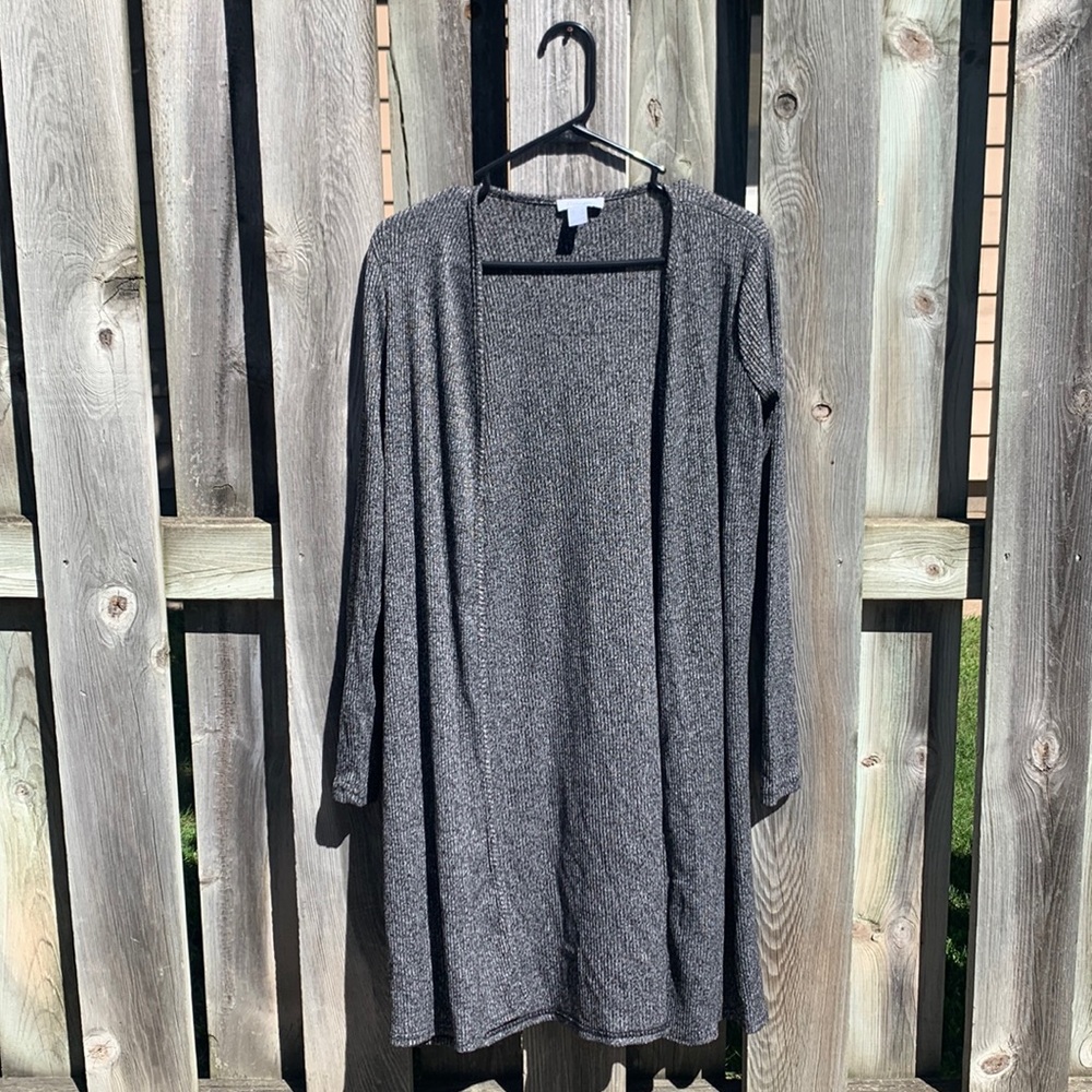 BRAND NEW Dark gray cozy cardigan